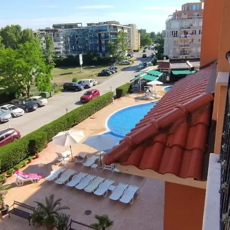 Apartment Holidays Kassandra Sunny *